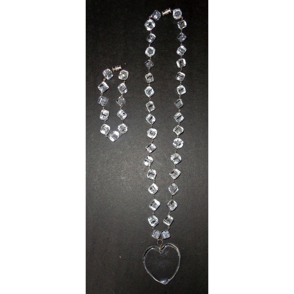 GLASS SOLID HEART PENDANT W/ GLASS FLAT CIRCLE NECKLACE & BRACELET SET