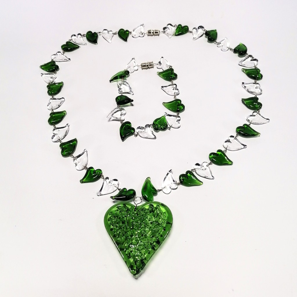 Liman Glass Crochet Heart Pendant Necklace and Bracelet Set for Women